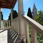 Solo سومارتين